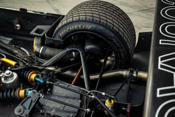 COURAGE C60H LMP1
