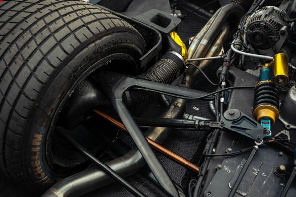 COURAGE C60H LMP1
