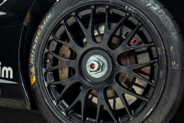 COURAGE C60H LMP1