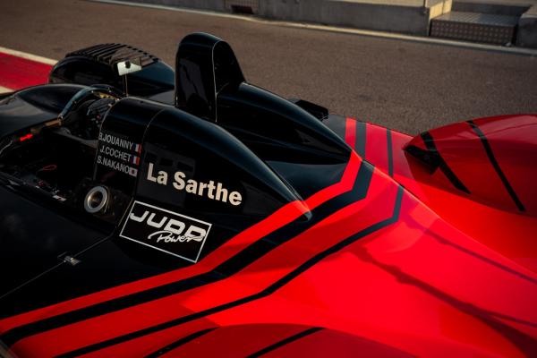 COURAGE C60H LMP1