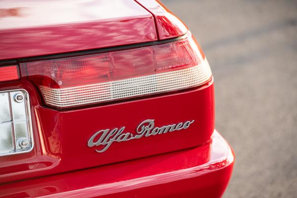 Alfa Romeo Spider 2.0 Series 4