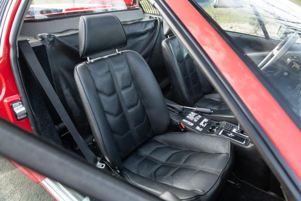 FERRARI 308 GTS Quattrovalvole