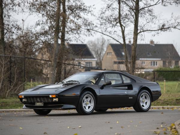 FERRARI 308 GTB QUATTROVALVOLE